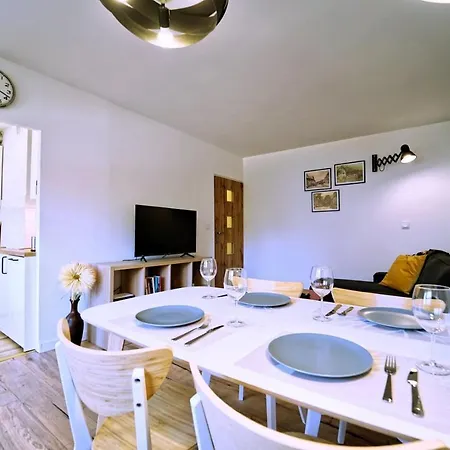 Everysky - 1 Go Maja 35a-35b Апартаменты *