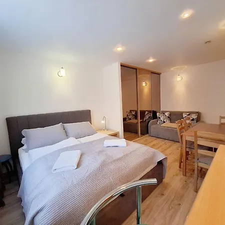 Everysky - 1 Go Maja 35a-35b Szklarska Poręba